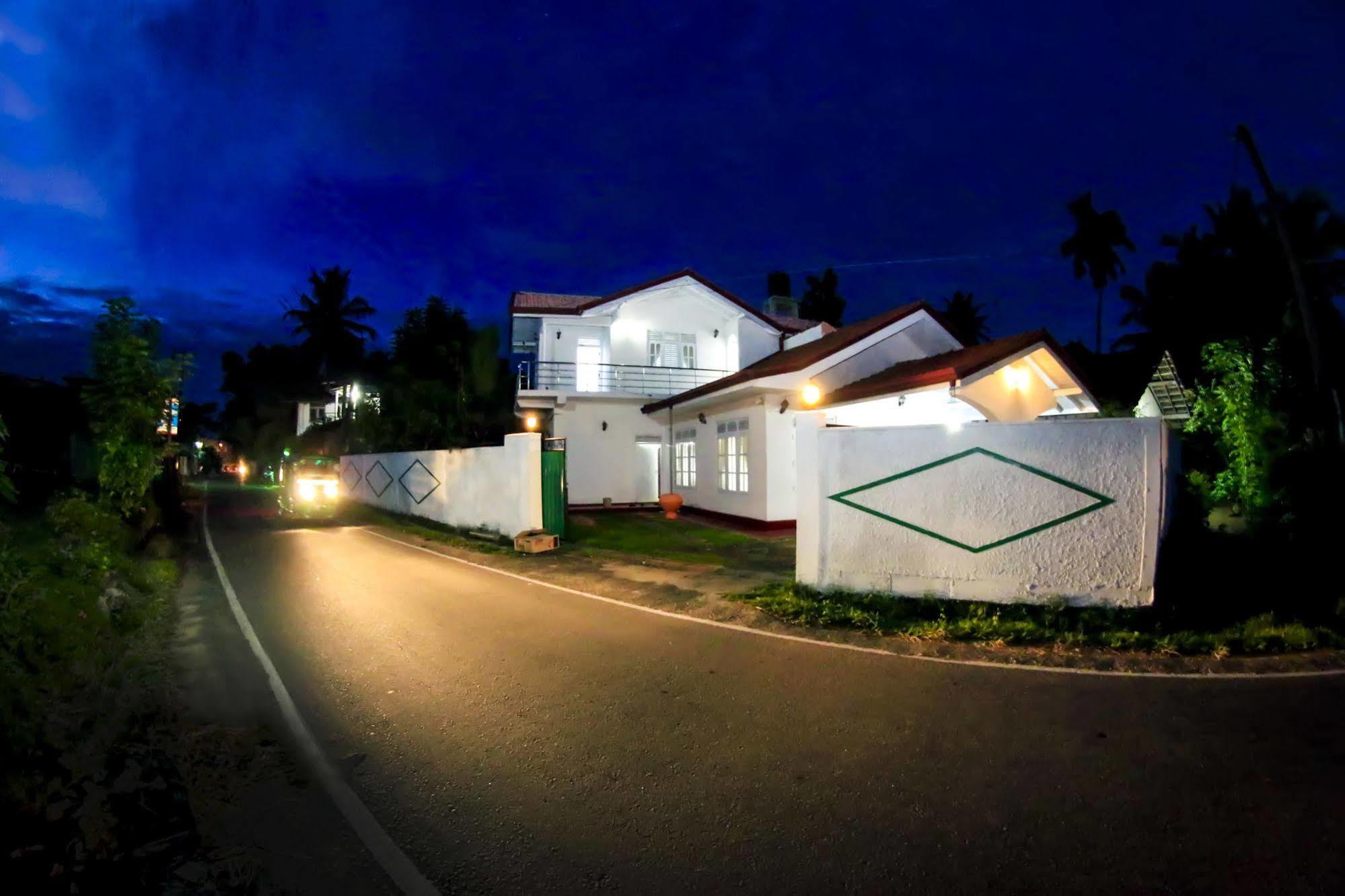 White Villa Weligama Ngoại thất bức ảnh